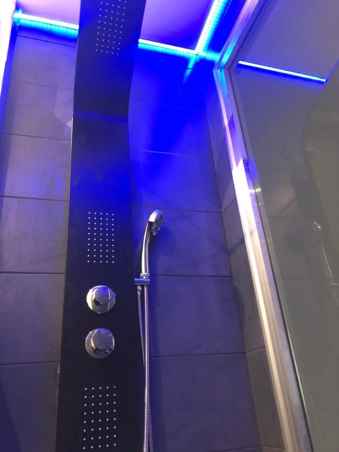 テッサロニキDistrict 01-Luxury Urban Loftsアパートメント エクステリア 写真
